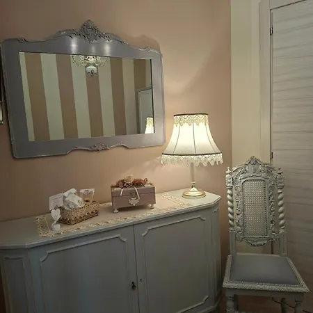 Bed & Breakfast La Petite Maison D'emilie 3*
