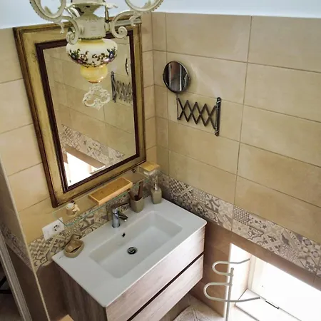 La Petite Maison D'emilie 3* Lauria Inferiore